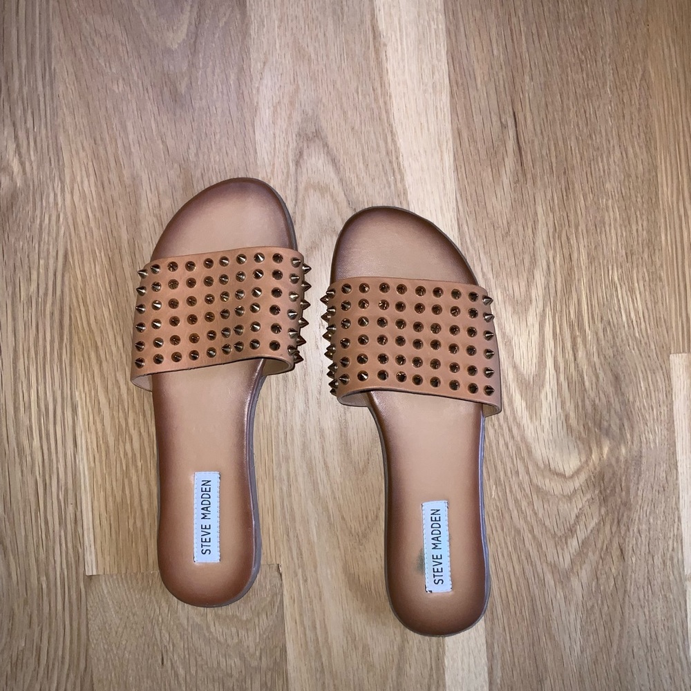 Steve Madden studded sandals size 10